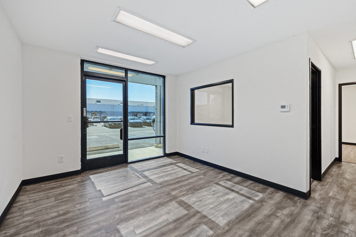 15132 - 15146 Goldenwest Circle 1